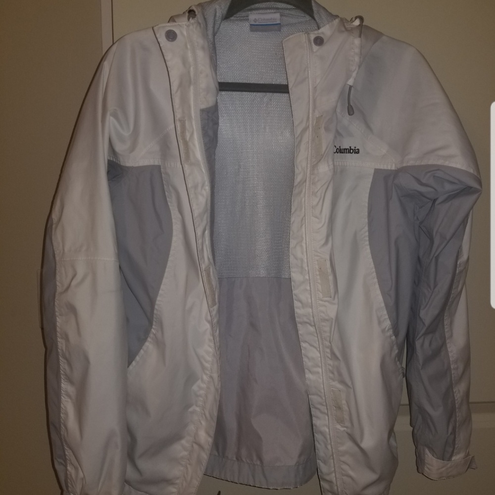 Columbia rain jacket